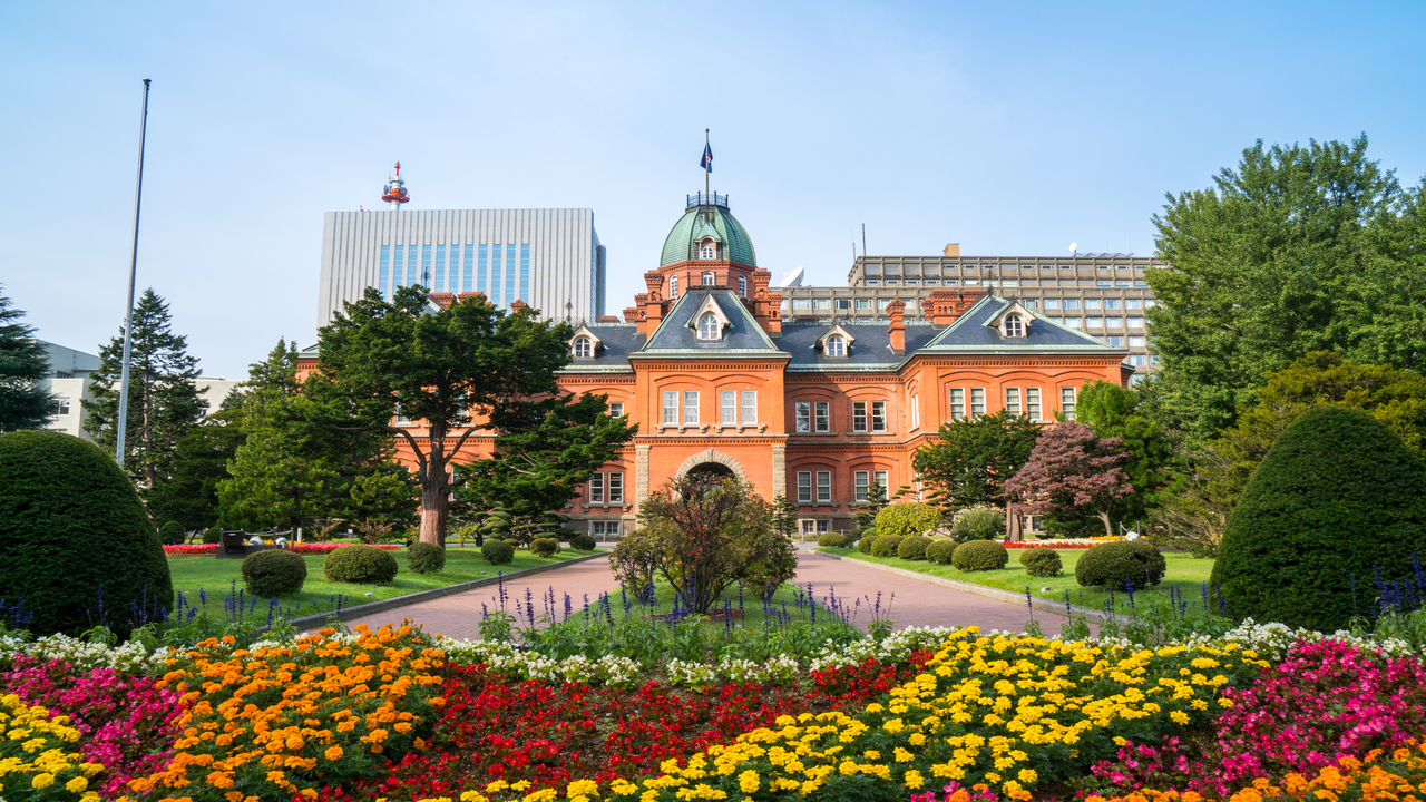 Hong Kong – Sapporo